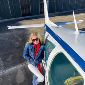 Meet your Posher, Lacey